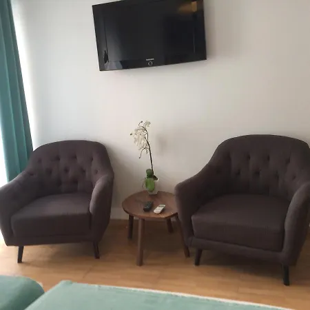 안조 아줄 게스트하우스 4*