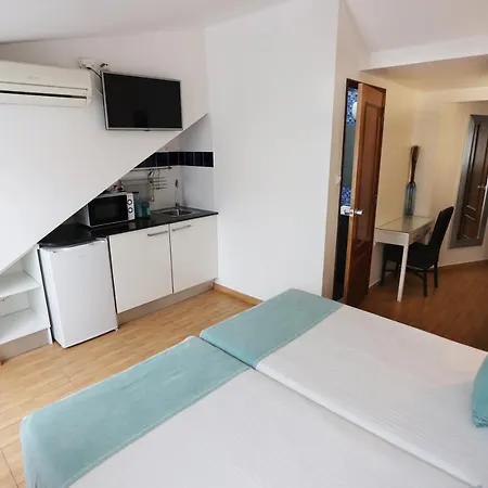 안조 아줄 게스트하우스