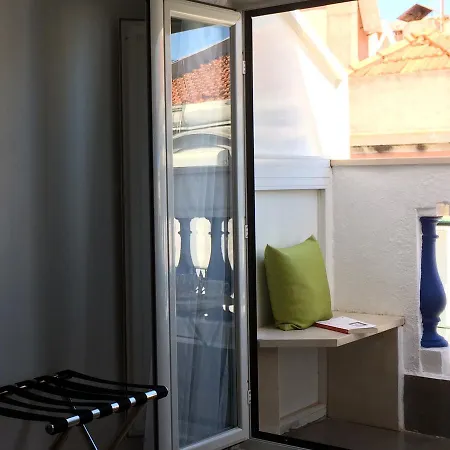 アンジョ アズール ゲストハウス リスボン