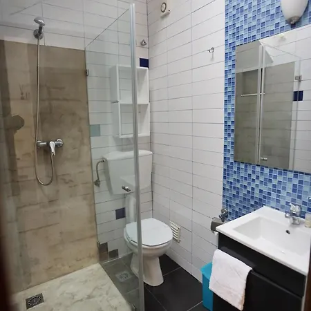 アンジョ アズール ゲストハウス